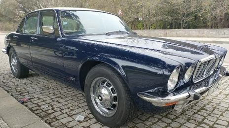 Jaguar XJ • 1974 • 130,000 km