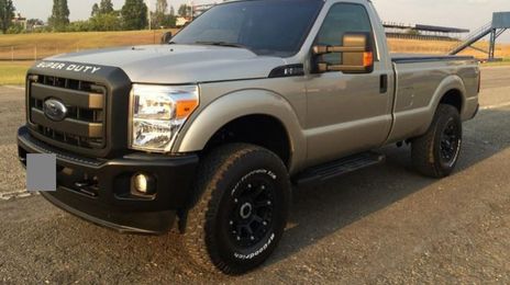 Ford F-250 • 2012 • 120,000 km