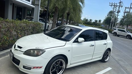 Mazda 3 • 2010 • 211,860 km