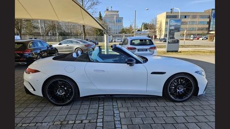 Mercedes-Benz SL-Class • 2022 • 16,000 km