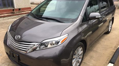 Toyota Sienna • 2012 • 32 km