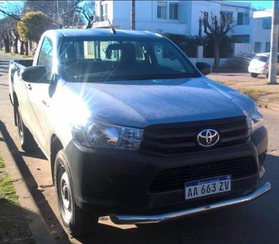 Toyota Hilux • 2017 • 30,000 km