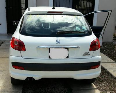 Peugeot 207 CC • 2011 • 93,000 km