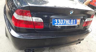 BMW Rad 3 • 2001 • 225,000 km
