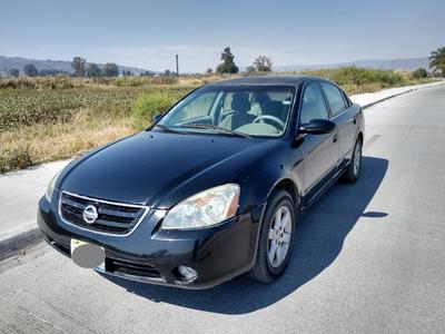 Nissan Altima • 2003 • 145,600 km