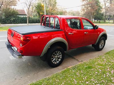 Mitsubishi L200 • 2015 • 80,000 km