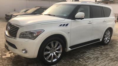 Infiniti QX • 2015 • 80,000 km