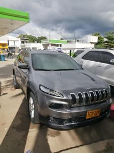 Jeep Cherokee • 2015 • 54,200 km