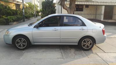 Kia Cerato • 2005 • 105,000 km