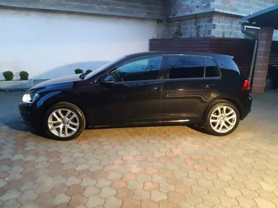 Volkswagen Golf • 2015 • 162,000 km