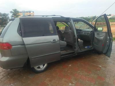 Honda Pilot • 2003 • 100,000 km