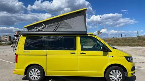 Volkswagen T5 • 2019 • 85,000 km