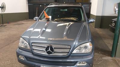 Mercedes-Benz E • 2005 • 160,000 km