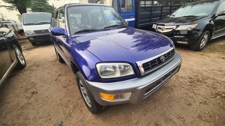 Um dsr 200 • 2012 • 50,000 km