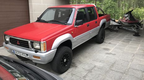Mitsubishi L200 Pick up • 1995 • 340,000 km