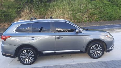 Mitsubishi Outlander • 2019 • 43,000 mi