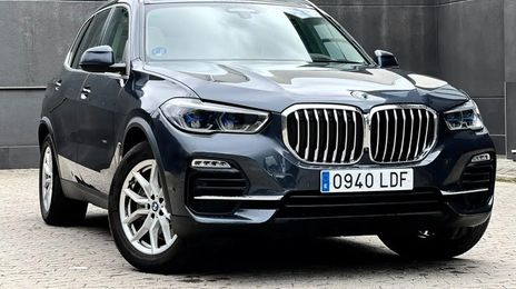BMW X5 • 2019 • 95,000 km