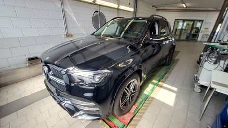 Mercedes-Benz GLE-Class • 2022 • 70,000 km