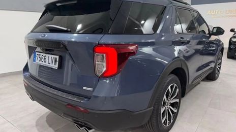 Ford Explorer • 2022 • 74,000 km