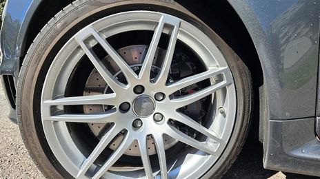 Audi RS4/RS4 Avant • 2007 • 140,000 km