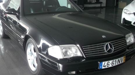 Mercedes-Benz SL • 1999 • 199,999 km