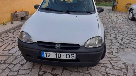 Opel Corsa • 1994 • 149,000 km