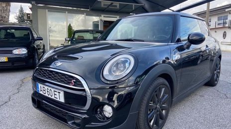 MINI Cooper • 2017 • 50,000 km