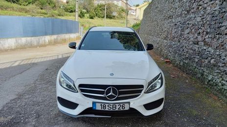 Mercedes-Benz C • 2016 • 199,999 km