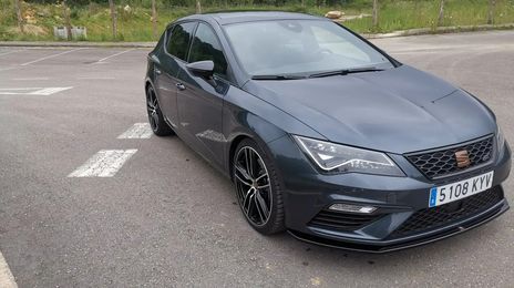 Seat Leon • 2019 • 20,000 km