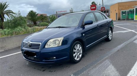 Toyota Avensis • 2005 • 350,000 km