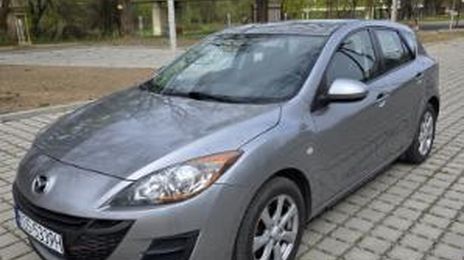 Mazda 3 • 2011 • 232,000 km