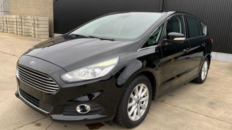 Ford S-Max • 2016 • 113,367 km