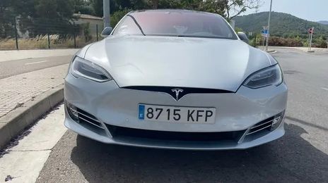 Tesla Model S • 2017 • 40,940 km