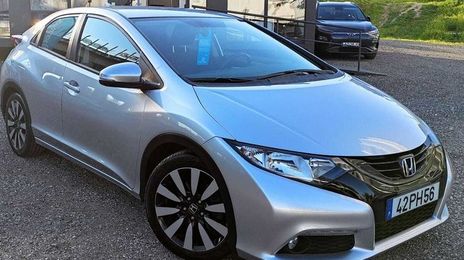 Honda Civic • 2014 • 141,116 km