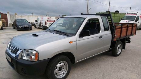 Nissan Pickup • 2002 • 250,000 km