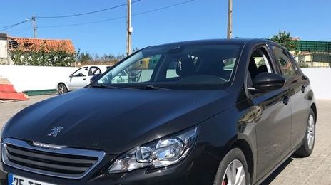 Peugeot 308 • 2014 • 204,250 km