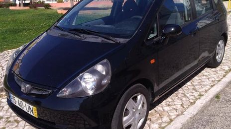 Honda Jazz • 2003 • 299,999 km