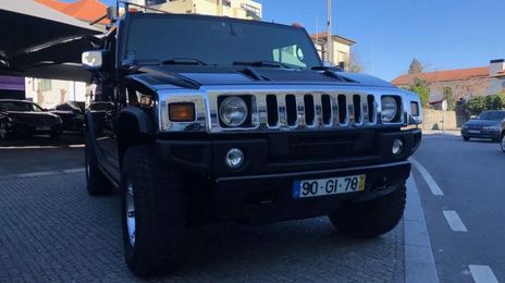 Hummer H2 • 2005 • 113,000 km
