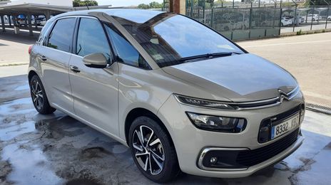 Citroën C4 • 2017 • 101,000 km