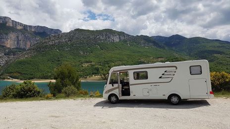 Hummer H3 • 2014 • 71,000 km