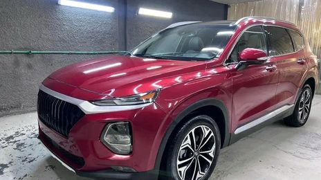 Hyundai Santa Fe • 2022 • 30,000 km