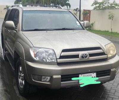 Toyota 4-Runner • 2004 • 252,000 km