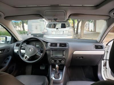 Volkswagen Jetta • 2012 • 70,000 km