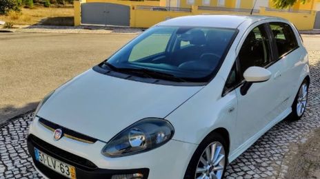 Fiat Grande Punto • 2011 • 177,000 km