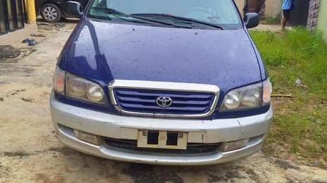 Toyota Picnic • 1999 • 125,000 km