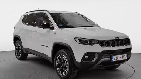 Jeep Compass • 2024 • 34,000 km