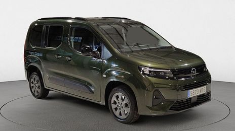 Opel Astra • 2024 • 8,000 km