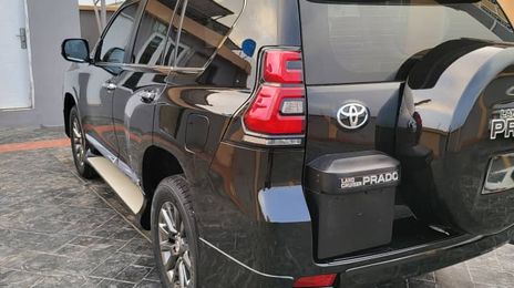 Toyota Land Cruiser • 2017 • 21 km