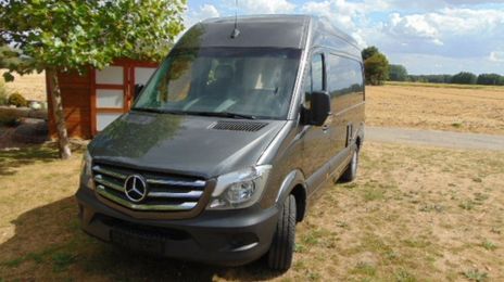 Mercedes-Benz Sprinter • 2019 • 84,800 km