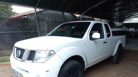 Nissan Navara • 2007 • 300,000 km